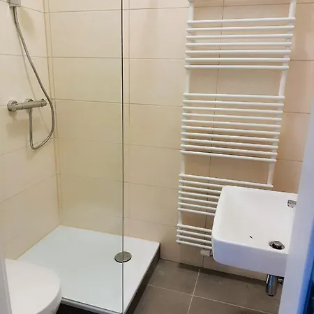 דירה Wohngut-city Apt. 1 Zi. 1 Db + 1 Ez 34 Qm Mit Parkplatz *