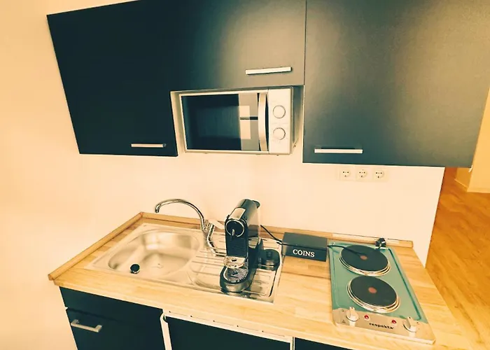 Wohngut-city Apt. 1 Zi. 1 Db + 1 Ez 34 Qm Mit Parkplatz *